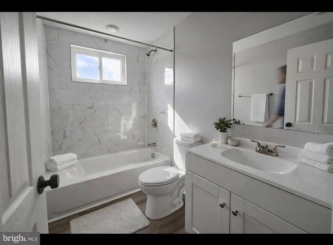 Building Photo - 49 W Diamond Ave