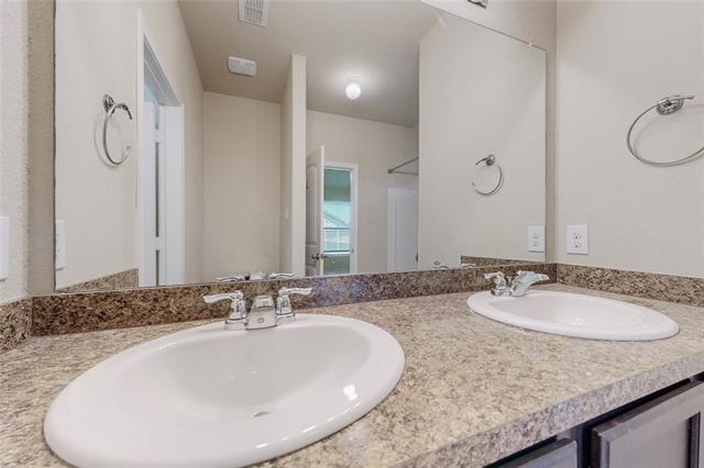 Building Photo - 5140 Grayson Ridge Dr