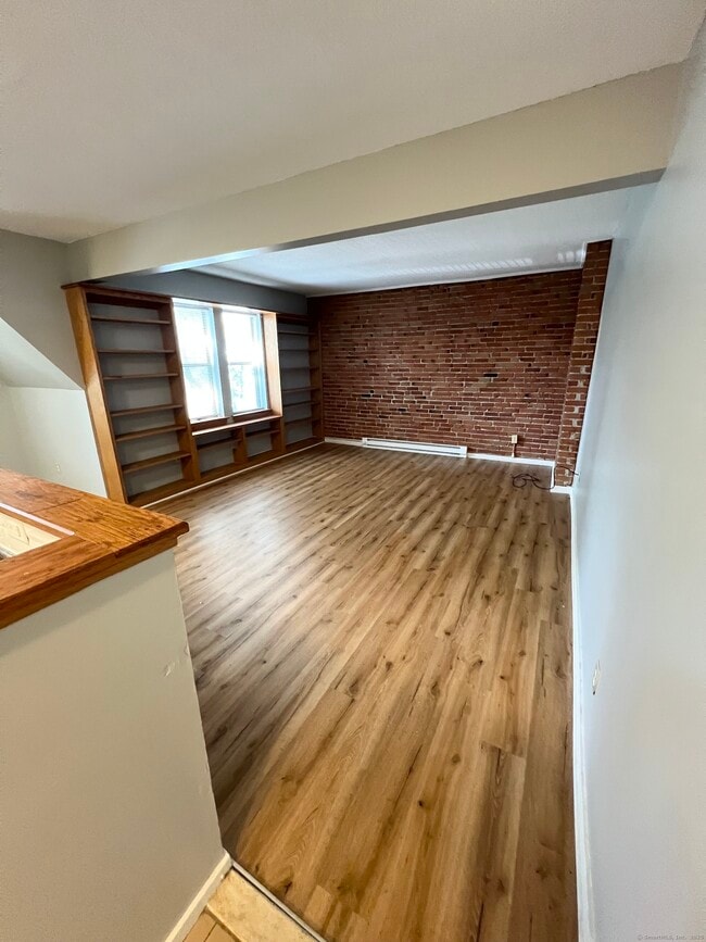 Building Photo - 16 Townley St