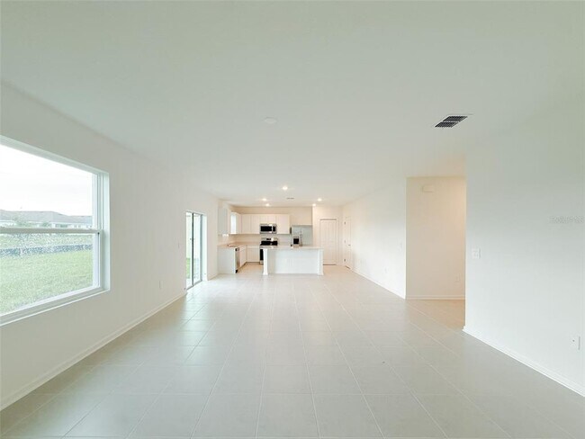 Building Photo - 4706 Golden Knight Blvd