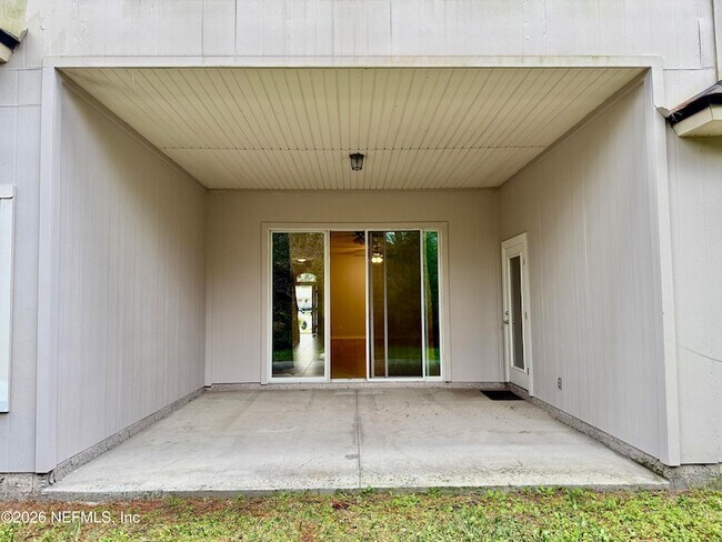 Building Photo - 112 Morayshire Ct