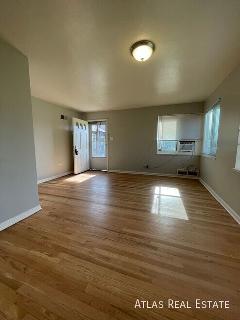 Building Photo - 7111 E 60th Way