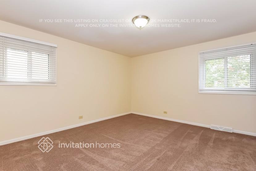 Building Photo - 410 Langford Dr