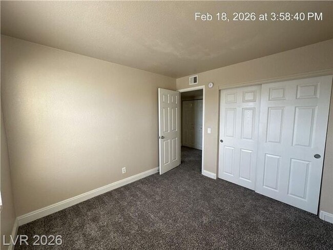 Building Photo - Bright Northwest Second-Floor Condo with Oversized Balcony & Community Pool!