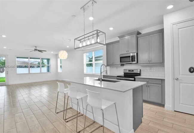 Building Photo - 4110 Bonita Way