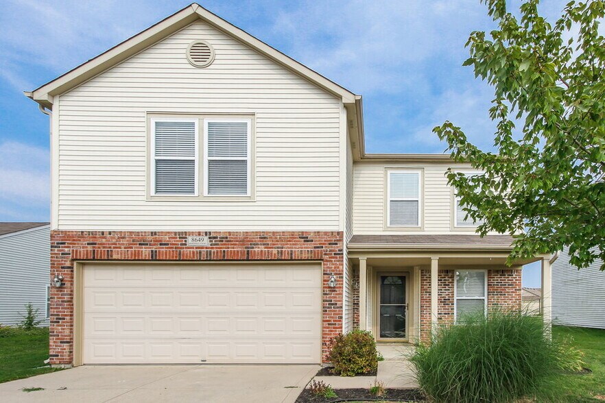 Primary Photo - 8649 Hopewell Ct