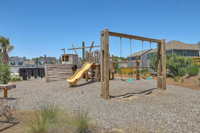 Building Photo - 115 Sequoia Ln