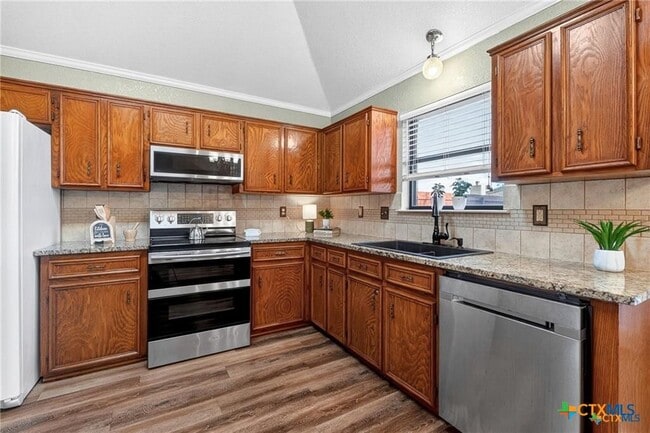 Building Photo - 4108 Frog Dr