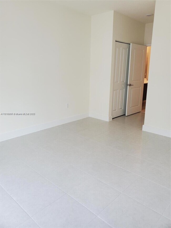 Building Photo - 8265 NW 41st St