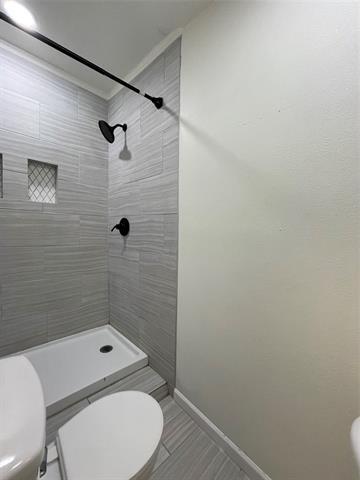 Building Photo - 1129 Scenic Dr