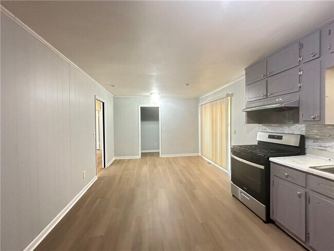 Building Photo - 967 Pine Roc Dr