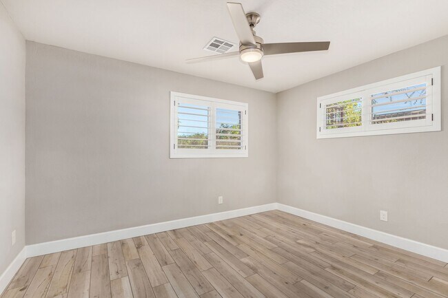 Building Photo - Beautiful Home available to lease!