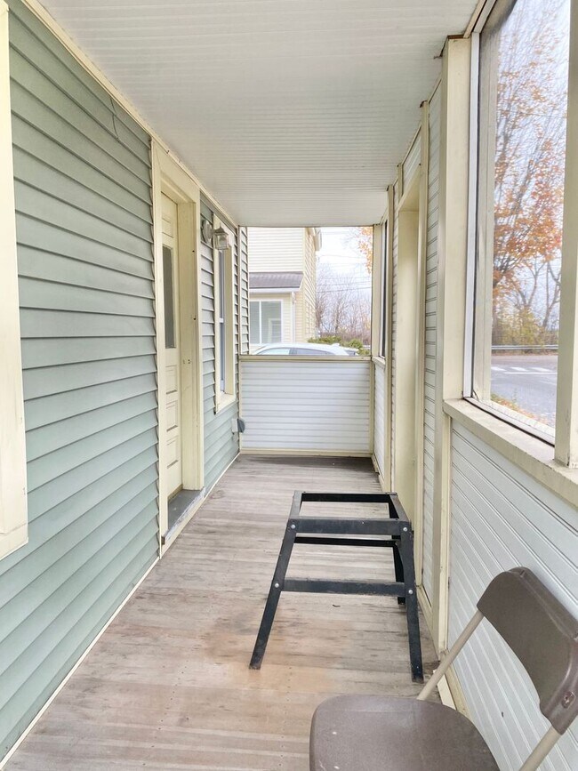 Building Photo - 89 Pitkin St