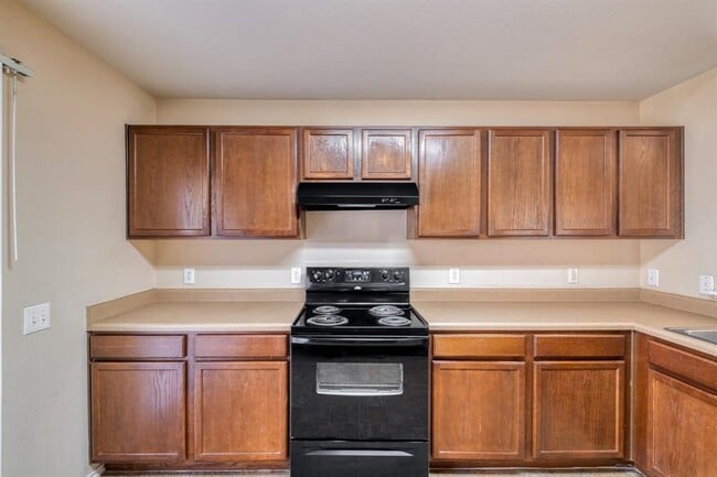 Building Photo - 7412 Cayenne Ln