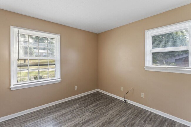 Building Photo - Welcome to your gorgeous new home!