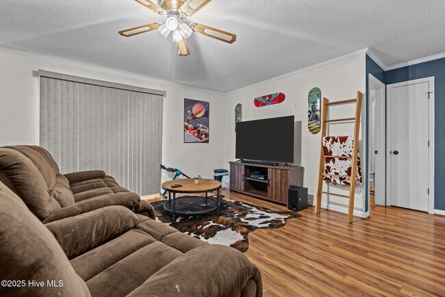 Building Photo - 769 Dayflower Ct