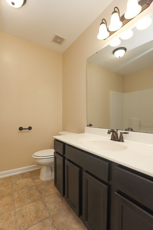 Building Photo - The Landing at Mill Creek community!  Washer / Dryer included