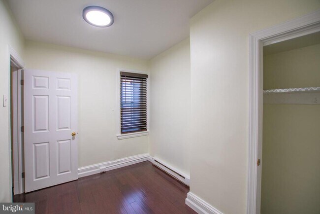 Building Photo - 2043 Gerritt St