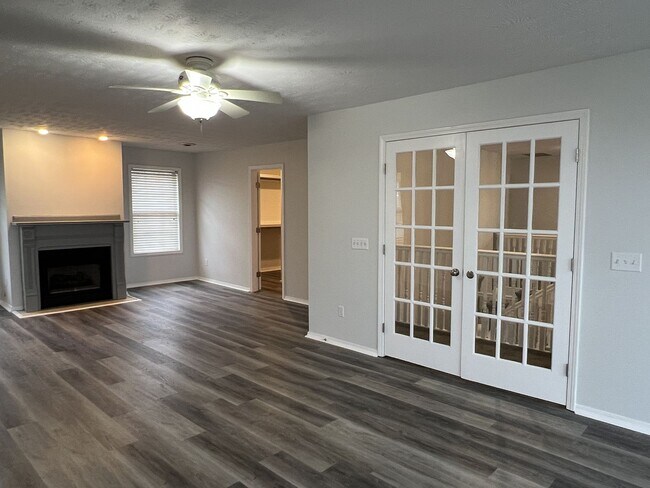 Building Photo - Dramatic Copper Mill Home with Huge Formal Living and Dining Rooms