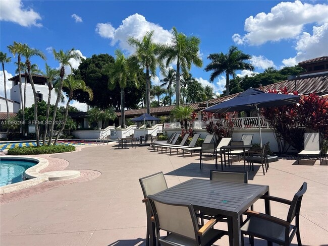 Building Photo - 10700 NW 66th St