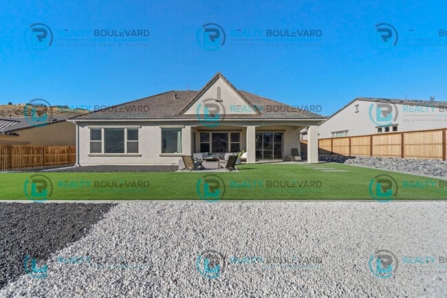 Building Photo - Stylish 3-Bedroom Sanctuary with Sophistic...