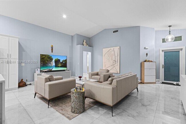 Building Photo - 6952 NW 27th Ct