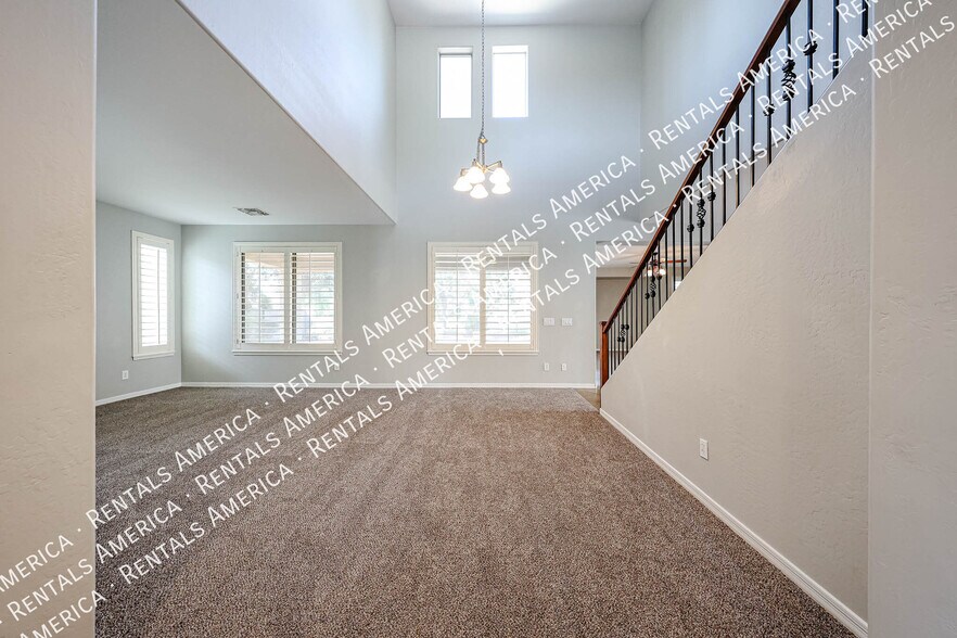 Building Photo - 3746 S Star Canyon Dr