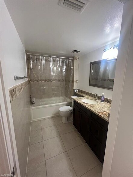 Building Photo - 1275 Wildwood Lakes Blvd