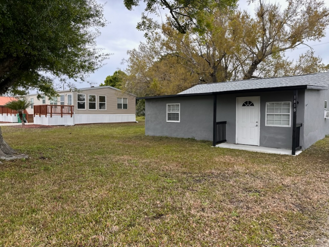 Building Photo - 1418 Woodlawn Ave