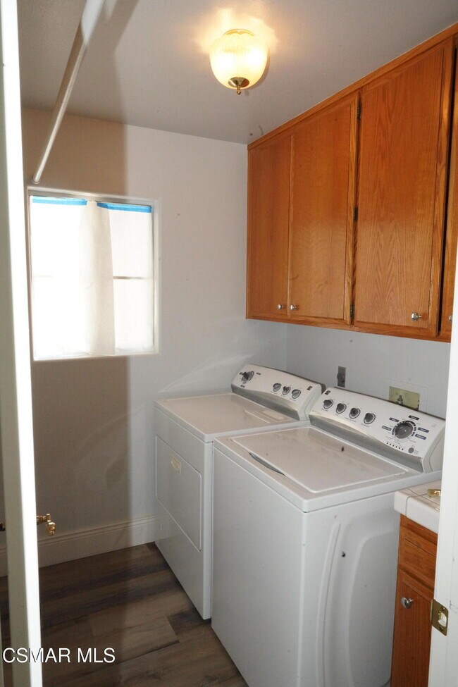 Building Photo - 438 Talbert Ave