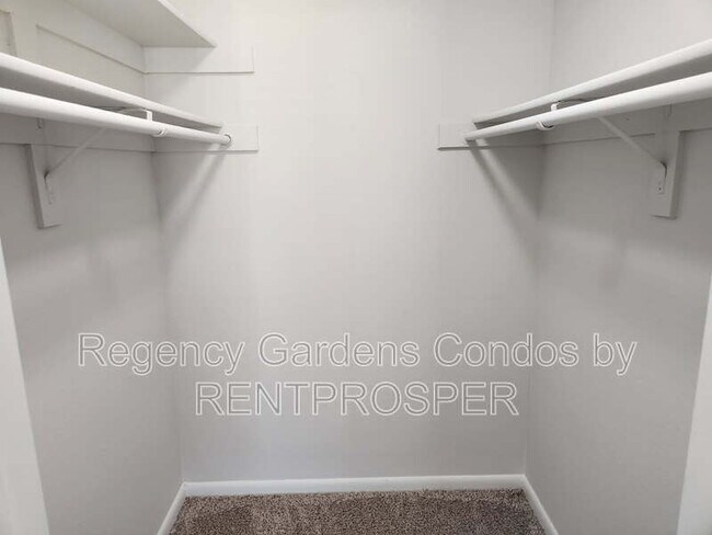 Building Photo - 5533 Chrishire Way