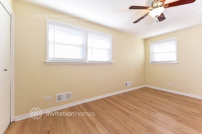 Building Photo - 6723 W 63rd St