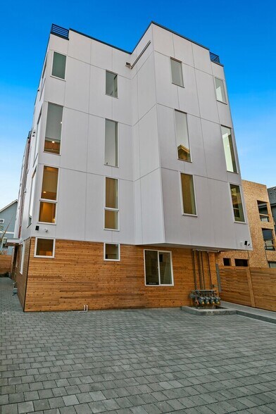 Primary Photo - 839 NW 54th St