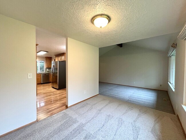 Building Photo - One Of The Top Rated Gems Of 2026: Serene 3 Bed + Bonus Room, 2.5 Bath Spacious House!