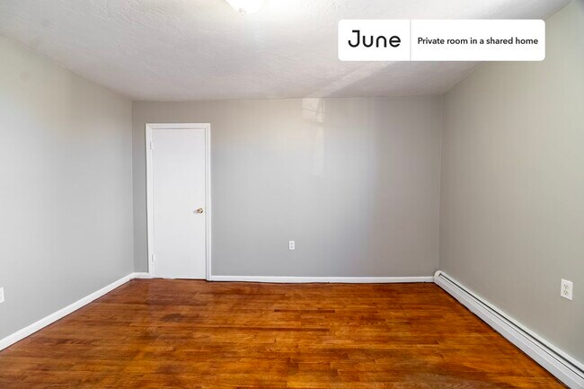 Building Photo - Room in Shared 4 bed/2 bath home in Newton Corner