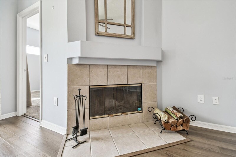 Building Photo - 30946 Burleigh Dr