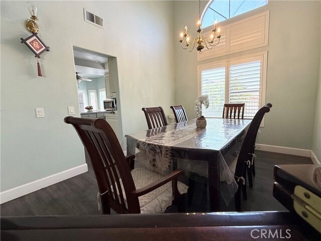 Building Photo - 10237 Kernwood Ct