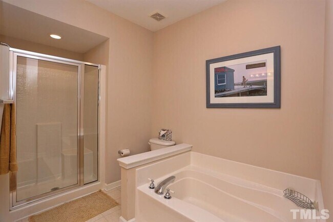 Building Photo - 46 Scottish Ln