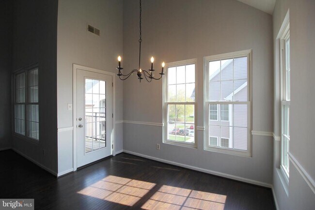 Building Photo - 46598 Drysdale Terrace