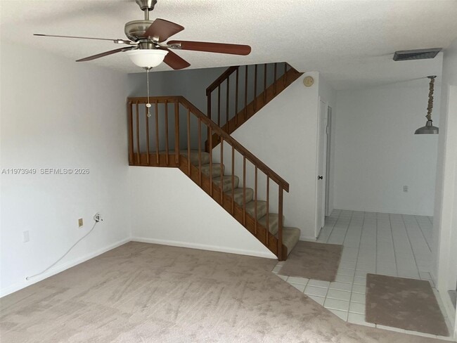 Building Photo - 1123 11th Ln