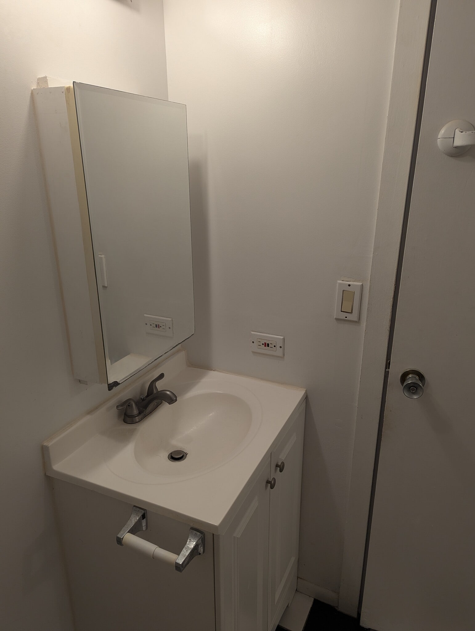 Building Photo - 1524 Pensacola St