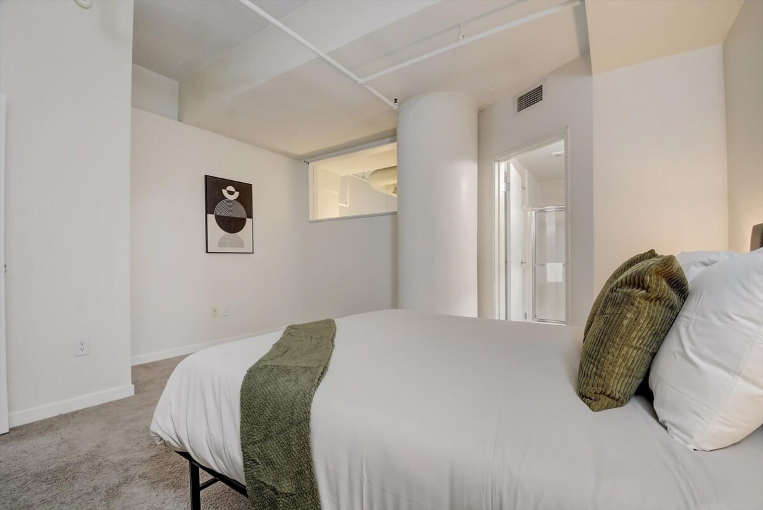 Building Photo - 50 N Illinois St