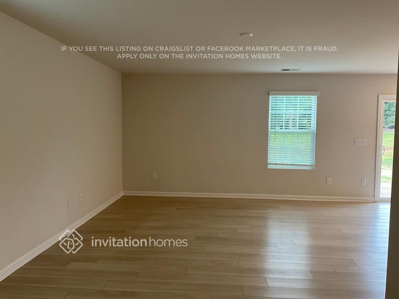 Building Photo - 2530 Brunson Ct
