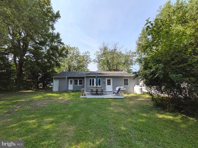 Building Photo - 965 Chester River Dr