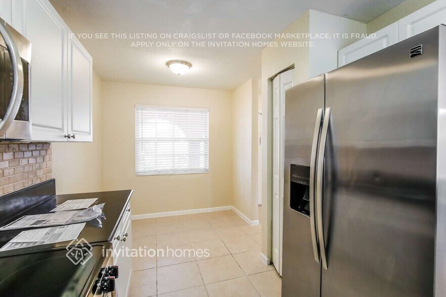 Building Photo - 9337 NW 55th St