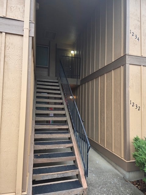 Building Photo - 1234 NE 27th St