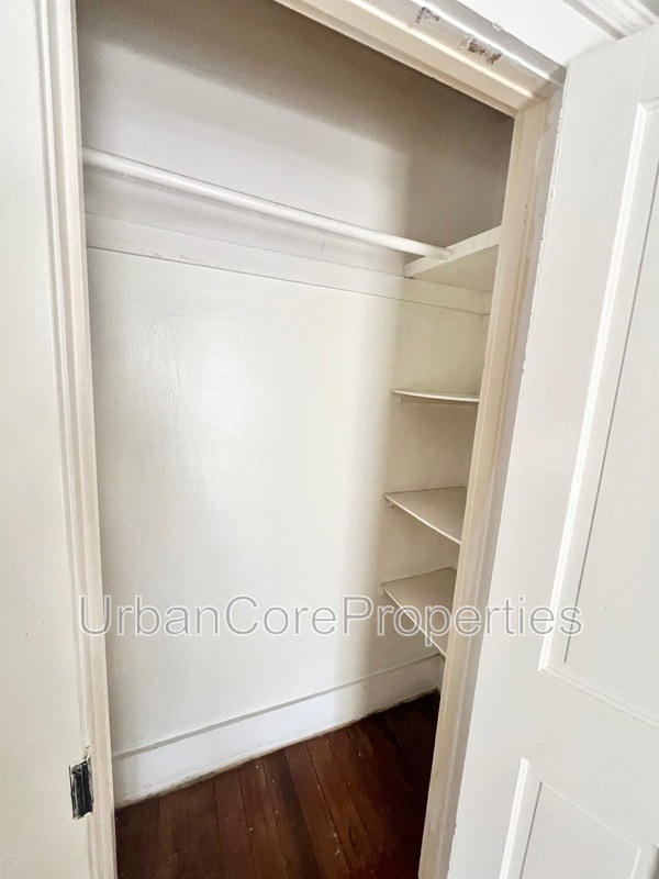 Building Photo - 235 7th Ave N