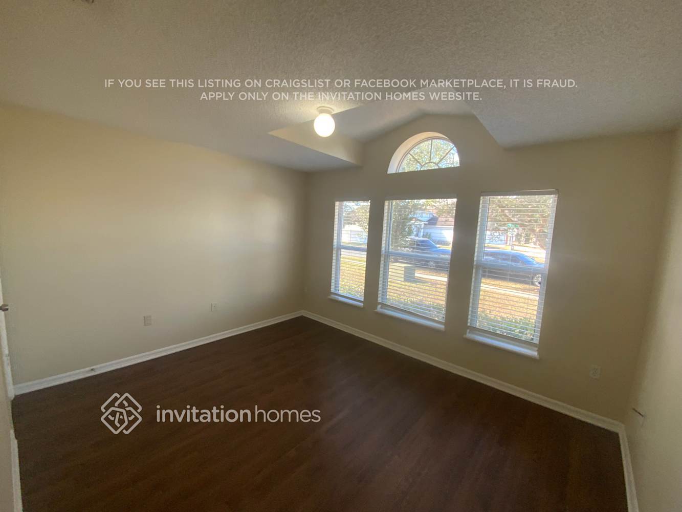 Building Photo - 3121 Turret Dr