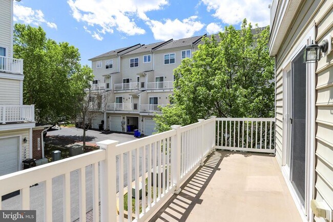 Building Photo - 13526 Waterford Hills Boulevard
