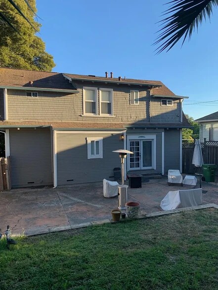 Building Photo - 208 Bodega Ave